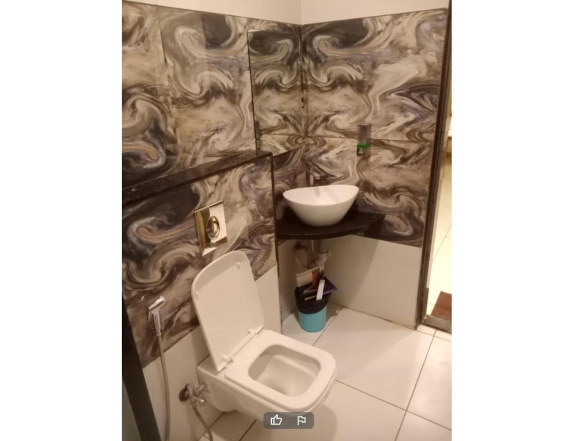 Hotel Govindam, Ujjain Zewnętrze zdjęcie